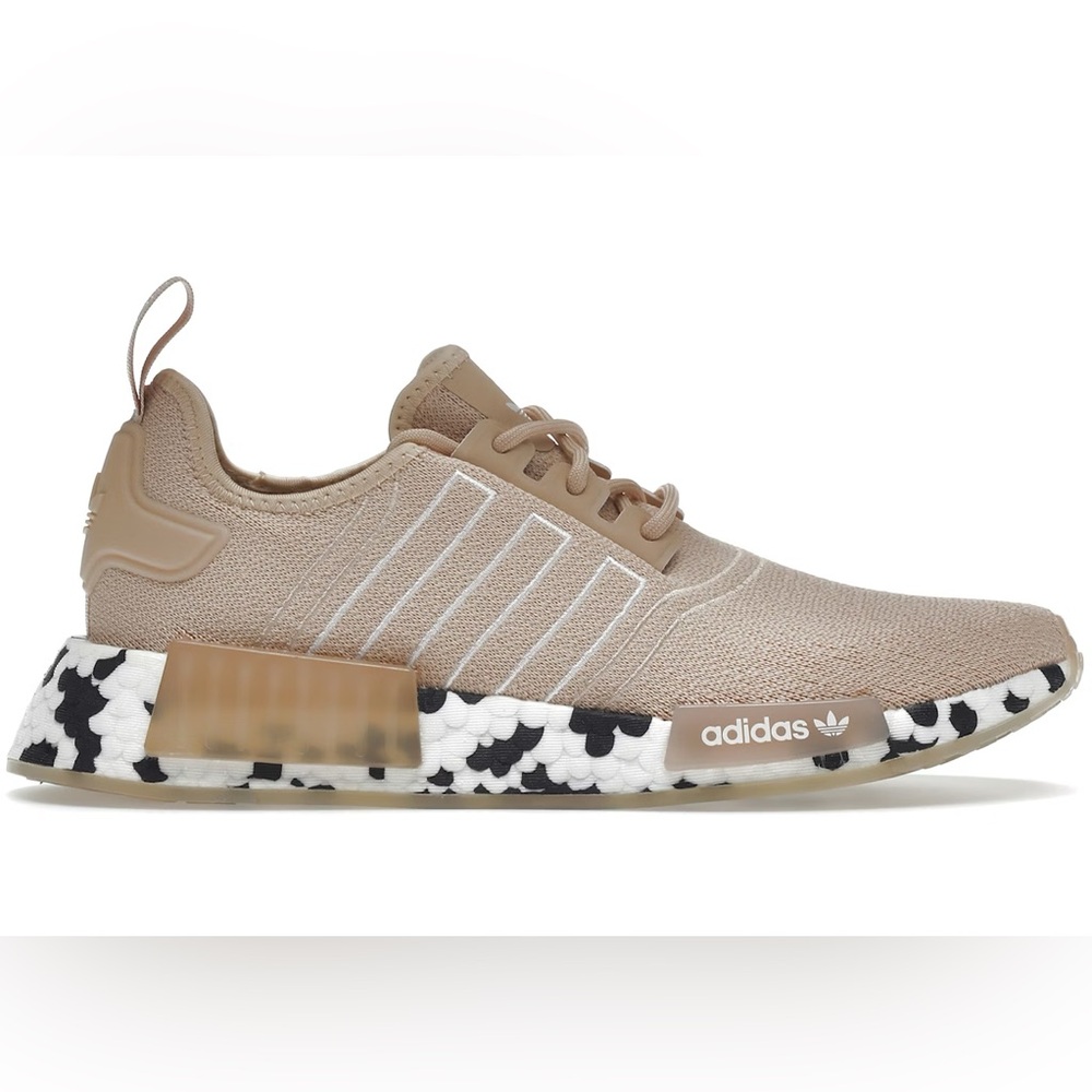 NEW adidas NMD R1
Halo Blush Spotted (Women's)